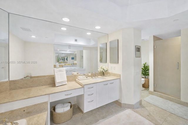 21200 Point Pl 1901, Aventura, FL 33180
