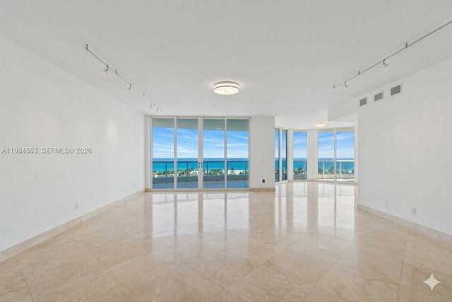 21200 Point Pl 1901, Aventura, FL 33180