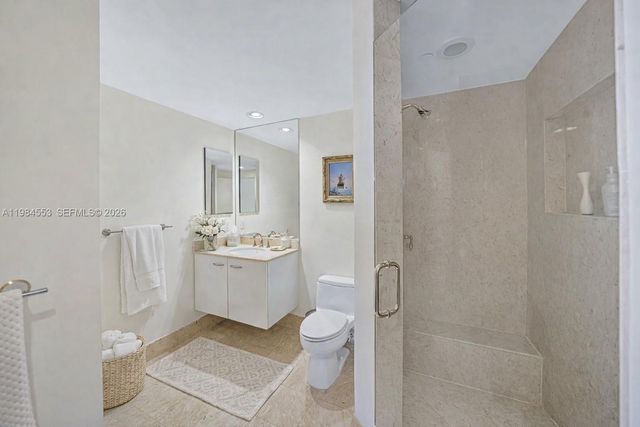 21200 Point Pl 1901, Aventura, FL 33180