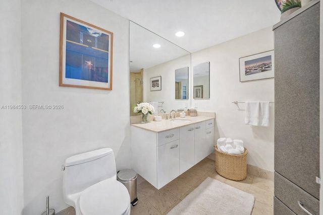 21200 Point Pl 1901, Aventura, FL 33180