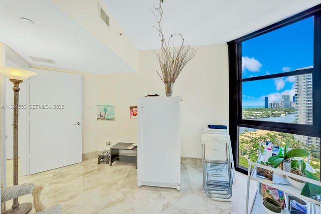 21200 Point Pl 1901, Aventura, FL 33180