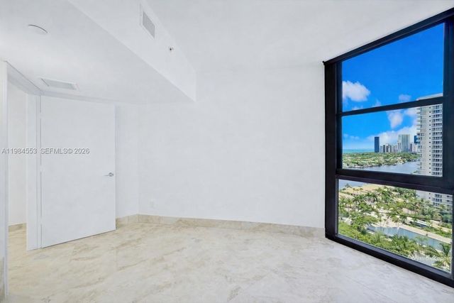 21200 Point Pl 1901, Aventura, FL 33180