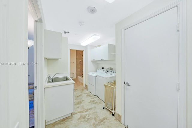 21200 Point Pl 1901, Aventura, FL 33180