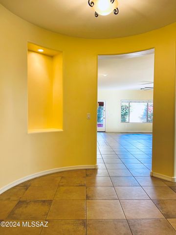 1134 W Vinovo Pass, Oro Valley, AZ 85755