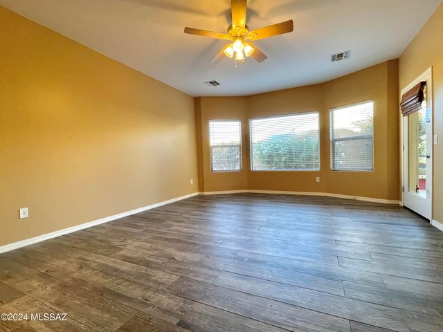 1134 W Vinovo Pass, Oro Valley, AZ 85755
