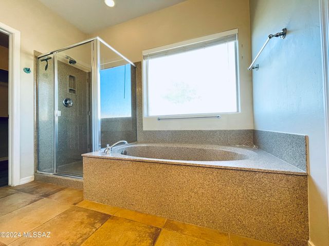 1134 W Vinovo Pass, Oro Valley, AZ 85755