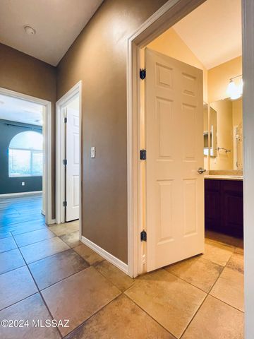 1134 W Vinovo Pass, Oro Valley, AZ 85755
