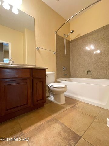 1134 W Vinovo Pass, Oro Valley, AZ 85755