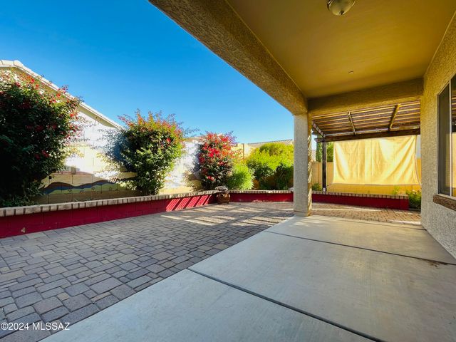 1134 W Vinovo Pass, Oro Valley, AZ 85755