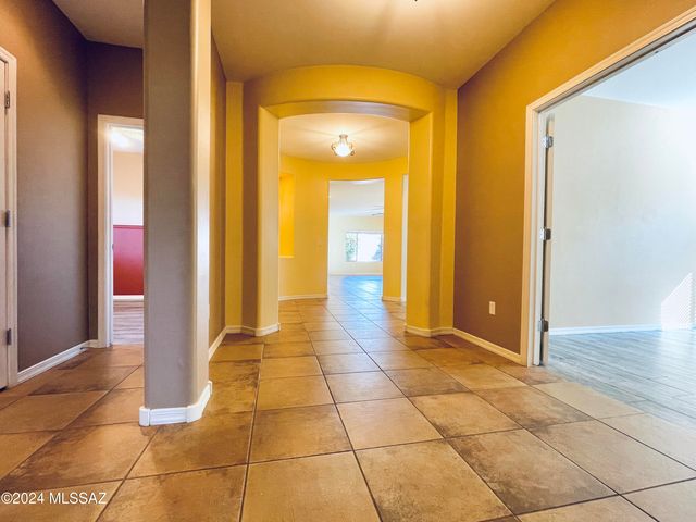 1134 W Vinovo Pass, Oro Valley, AZ 85755