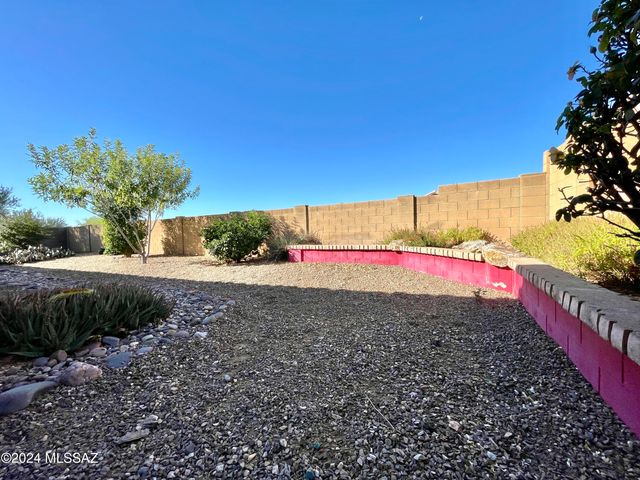 1134 W Vinovo Pass, Oro Valley, AZ 85755