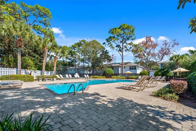 2508 Demere Road 7, St Simons Island, GA 31522