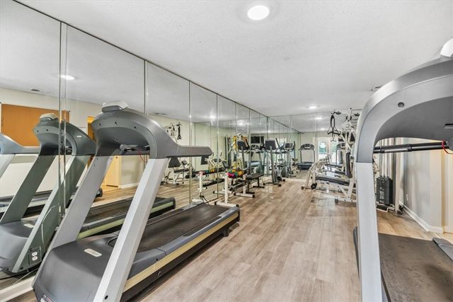 2508 Demere Road 7, St Simons Island, GA 31522