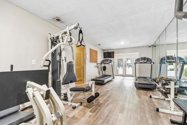 2508 Demere Road 7, St Simons Island, GA 31522