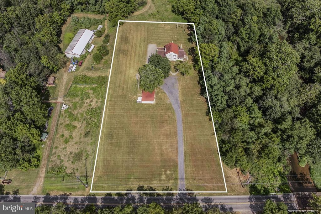 711 LITTLE MT RD, Myerstown, PA 17067