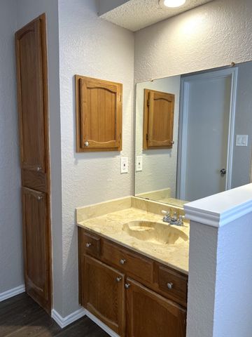 405 Augustine Drive, Euless, TX 76039