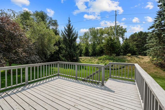 232 Wildflower Court, Vadnais Heights, MN 55127