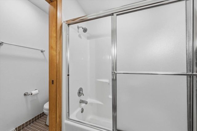 3411 W River DRIVE, Mequon, WI 53097