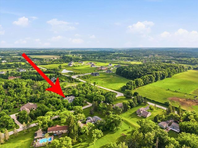 3411 W River DRIVE, Mequon, WI 53097