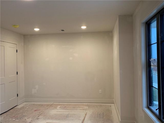 10427 N Mulberry Street, Kansas City, MO 64155