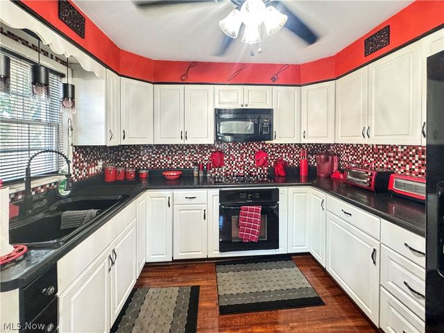3593 Kirk Road, Youngstown, OH 44511