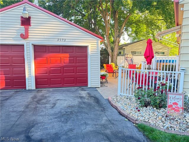 3593 Kirk Road, Youngstown, OH 44511