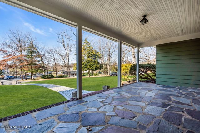 15 Lexington Avenue, Toms River, NJ 08753