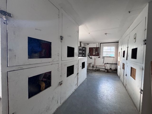 128 North Street 6, Newton, MA 02460