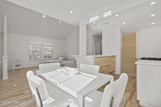 303 Larkspur Lane, Jackson, NJ 08527