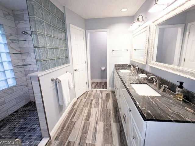 134 Sovereign Trail, Brooks, GA 30205