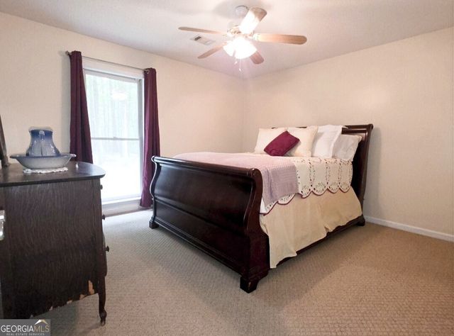 134 Sovereign Trail, Brooks, GA 30205