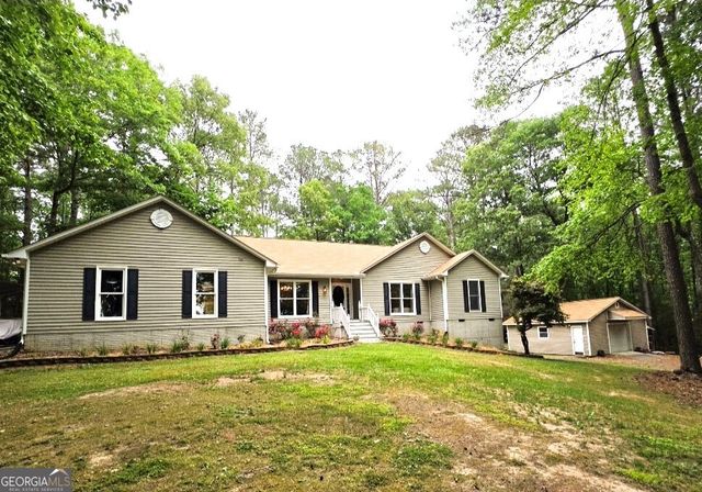 134 Sovereign Trail, Brooks, GA 30205