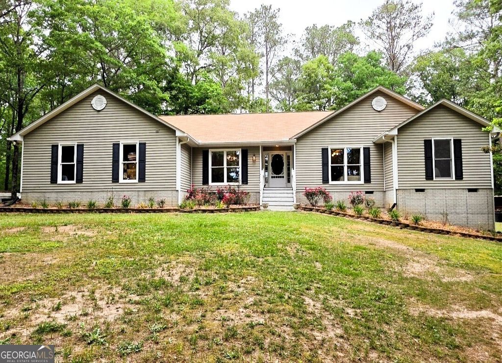 134 Sovereign Trail, Brooks, GA 30205