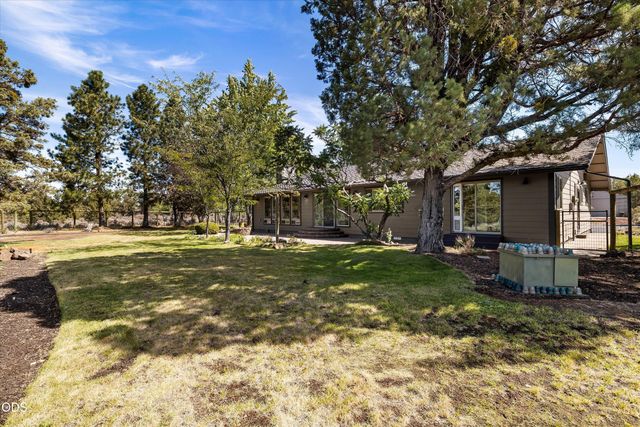 62846 Montara Drive, Bend, OR 97701