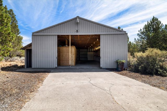 62846 Montara Drive, Bend, OR 97701