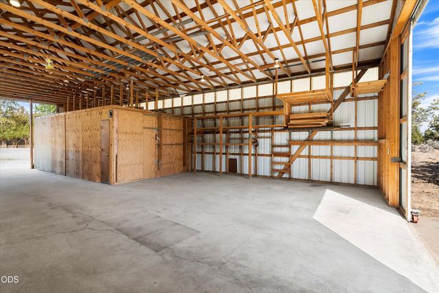 62846 Montara Drive, Bend, OR 97701