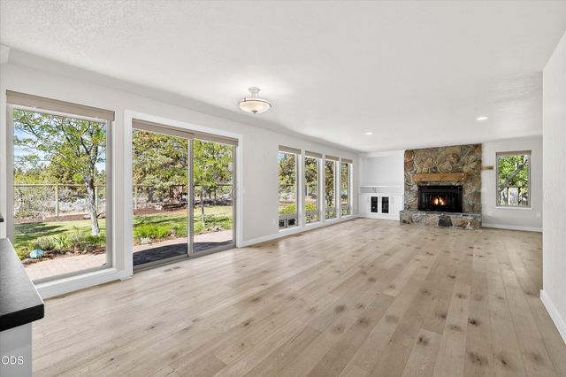 62846 Montara Drive, Bend, OR 97701