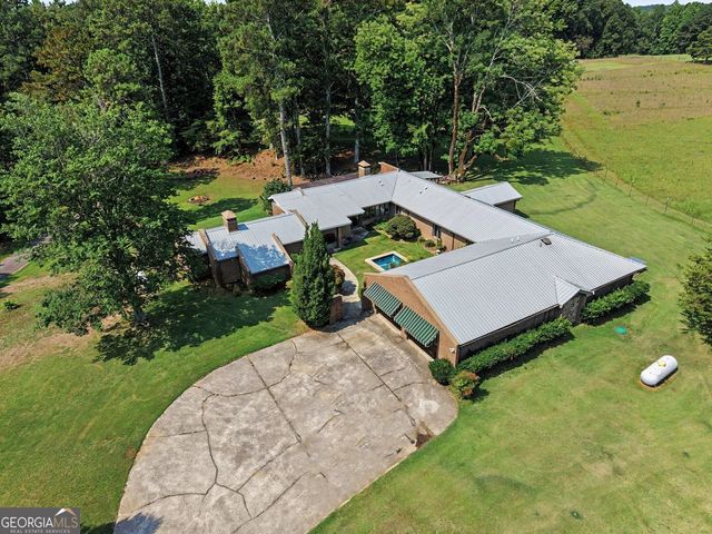 2071 W Hightower Trail, Conyers, GA 30012
