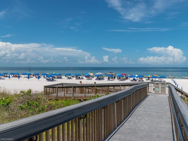 180 Seaview CT 612, Marco Island, FL 34145