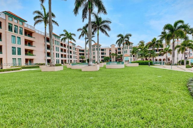 120 SE 5th Ave PH20, Boca Raton, FL 33432