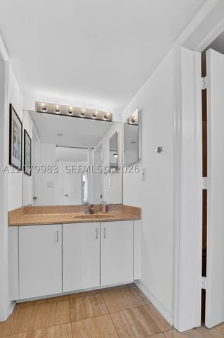 120 SE 5th Ave PH20, Boca Raton, FL 33432
