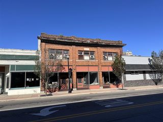 228 Martin Luther King Drive, Jackson, MI 49201