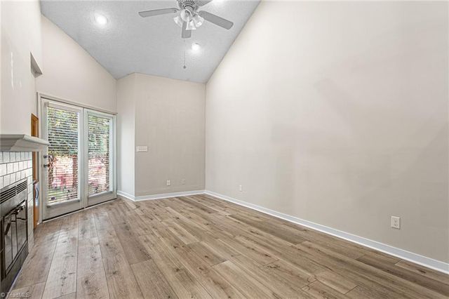 306 N Lindell Road E, Greensboro, NC 27403