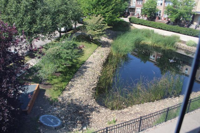 3712 Wooddale Avenue S 10, Saint Louis Park, MN 55416
