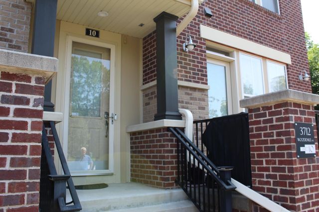 3712 Wooddale Avenue S 10, Saint Louis Park, MN 55416