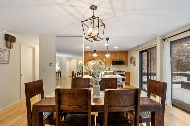 237 Brown Bear Crossing 237, Acton, MA 01720