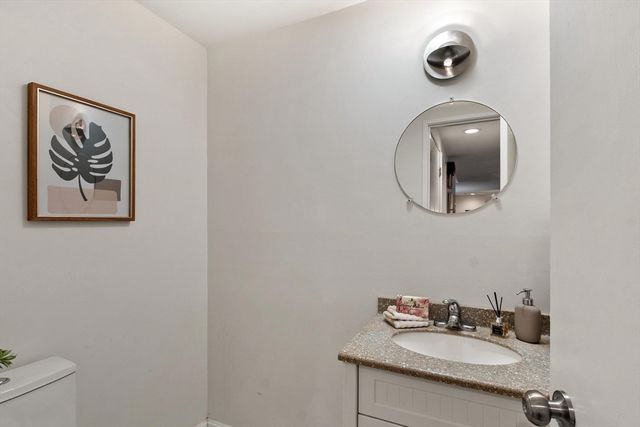 237 Brown Bear Crossing 237, Acton, MA 01720