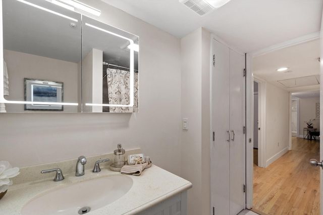 237 Brown Bear Crossing 237, Acton, MA 01720