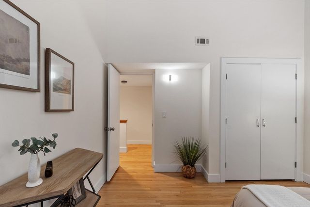 237 Brown Bear Crossing 237, Acton, MA 01720