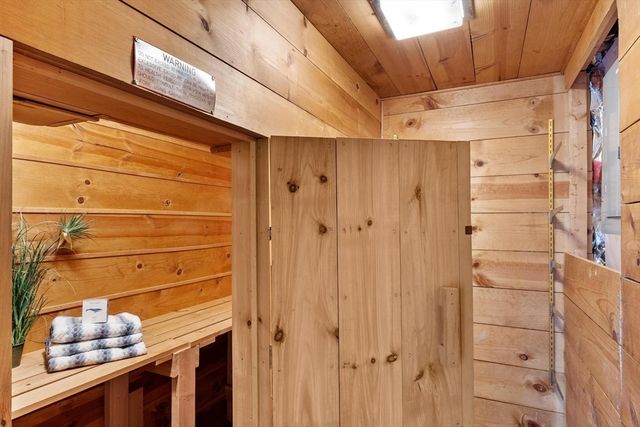 237 Brown Bear Crossing 237, Acton, MA 01720